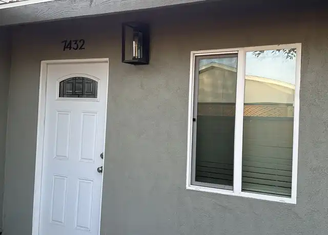Property at 7432 Shoup Ave, Canoga Park, CA, 91307, 2 beds, 1 bath, [object Object]