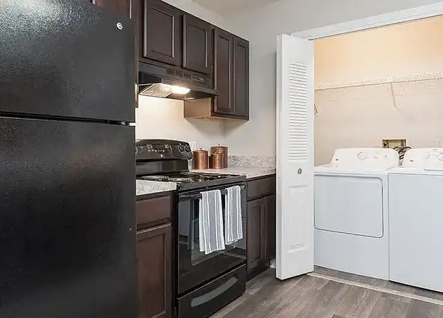 Property at Birchwood at Boulders Apartments - 725 Boulder Springs Dr, North Chesterfield, VA, 23225, 1-3 bed, 1-2 bath, [object Object]