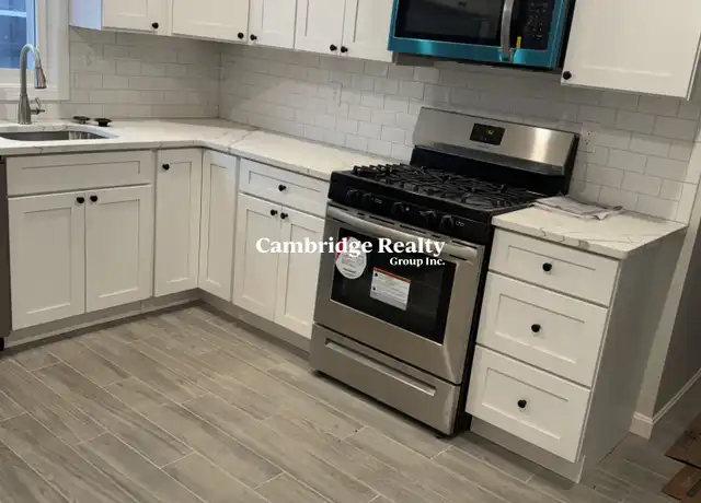 Property at 40 Temple St Unit 1T, Somerville, MA, 02145, 3 beds, 1 bath, [object Object]