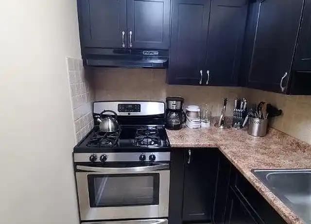 Property at Mall & Starview Gardens - 250-260 Franklin Tpke, Mahwah, NJ, 07430, 1 bed, 1 bath, [object Object]