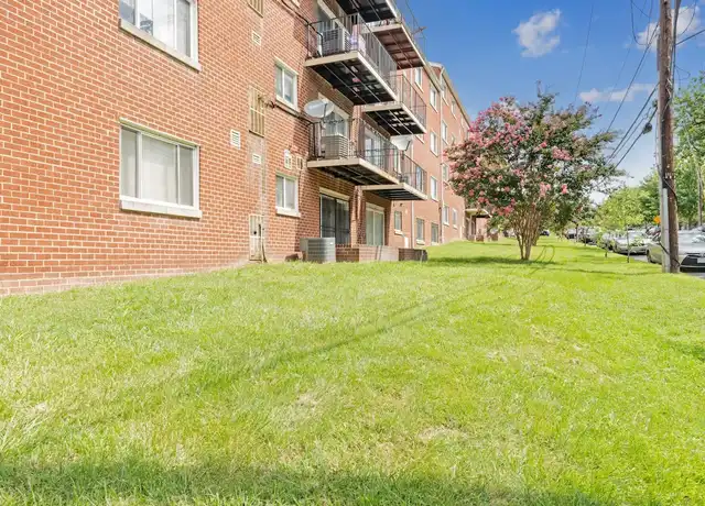 Property at 4744 Benning Rd SE Unit 4750-002, Washington, DC, 20019, 4 beds, 1 bath, [object Object]