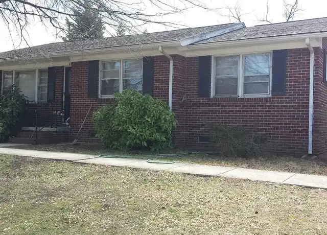 Property at 1801 W Meadowview Rd, Greensboro, NC, 27403, 3 beds, 2 baths, [object Object]