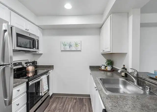Property at Kenmore Village Apartments - 17620 80th Ave NE, Kenmore, WA, 98028, 2 beds, 1 bath, [object Object]