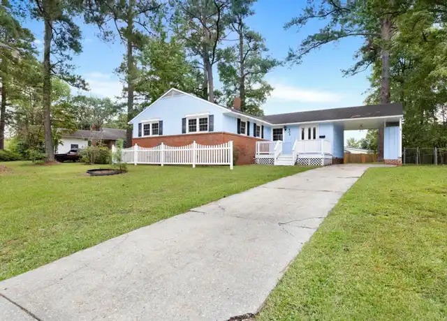 Property at 403 Maple St, Jacksonville, NC, 28540, 3 beds, 1.5 baths, [object Object]