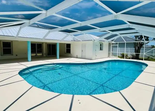 Property at 5473 NW Carla Ct, Port Saint Lucie, FL, 34986, 4 beds, 3 baths, [object Object]