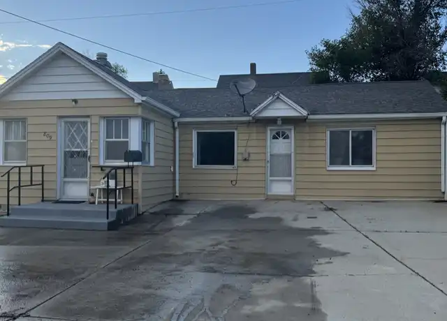 Property at 809 Rugby St, Rock Springs, WY, 82901, 1 bed, 1 bath, [object Object]