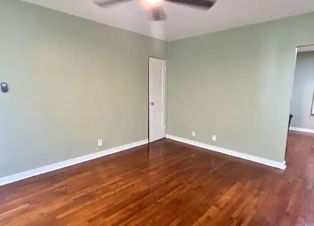 Property at 162 Stonewall Pl Unit B, Mobile, AL, 36606, 2 beds, 1 bath, [object Object]