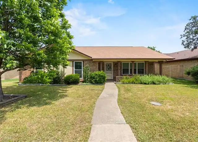 Property at 2219 Greenvalley Dr, Carrollton, TX, 75007, 3 beds, 2 baths, [object Object]