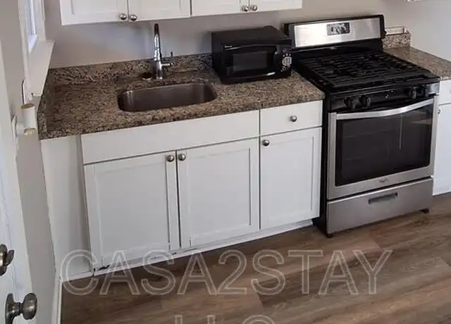 Property at 1528 Alma Ave Unit 3, Louisville, KY, 40215, 1 bed, 1 bath, [object Object]