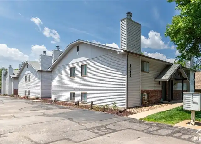 Property at 1315 N Sheridan St Unit 13, Wichita, KS, 67203, 2 beds, 1.5 baths, [object Object]