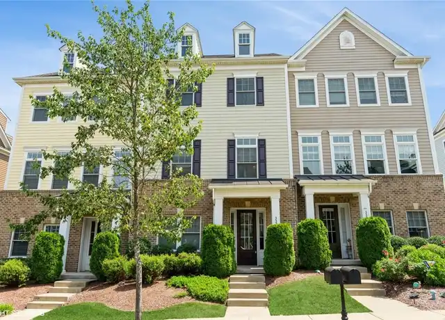 Property at 335 Osona Ln, Mars, PA, 16046, 4 beds, 3.5 baths, [object Object]