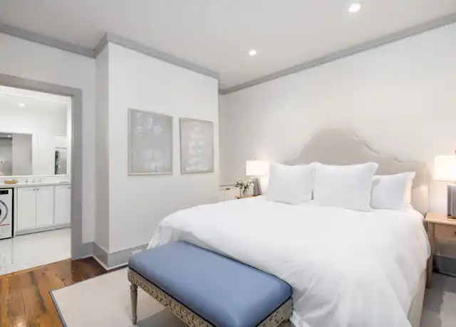 Property at 313 E Bay St, Charleston, SC, 29401, 1 bed, 1 bath, [object Object]