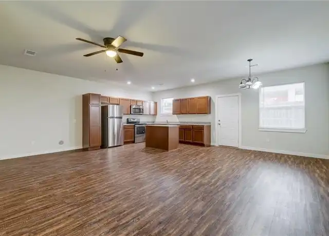Property at 906 Quartz Ct Unit 301, Cedar Park, TX, 78613, 3 beds, 2.5 baths, [object Object]
