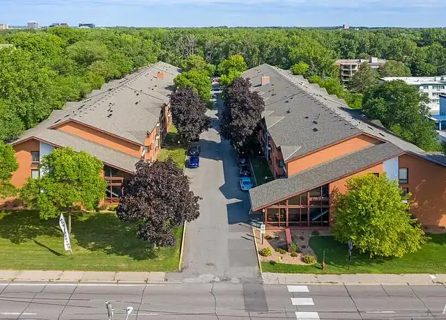 Property at Park Embassy - 4450 Minnetonka Blvd, Minneapolis, MN, 55416, 1 bed, 1 bath, [object Object]