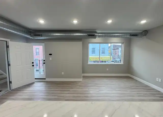 Property at 646 W Huntingdon St Unit 2, Philadelphia, PA, 19133, 2 beds, 1.5 baths, [object Object]