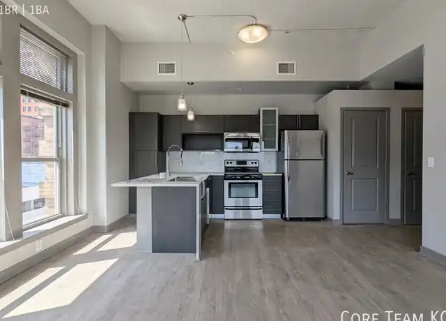 Property at 306 E 12th St Unit 308, Kansas City, MO, 64108, 1 bed, 1 bath, [object Object]