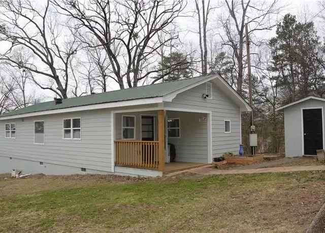 Property at 3227 Hilltop Cir, Gainesville, GA, 30506, 3 beds, 1 bath, [object Object]