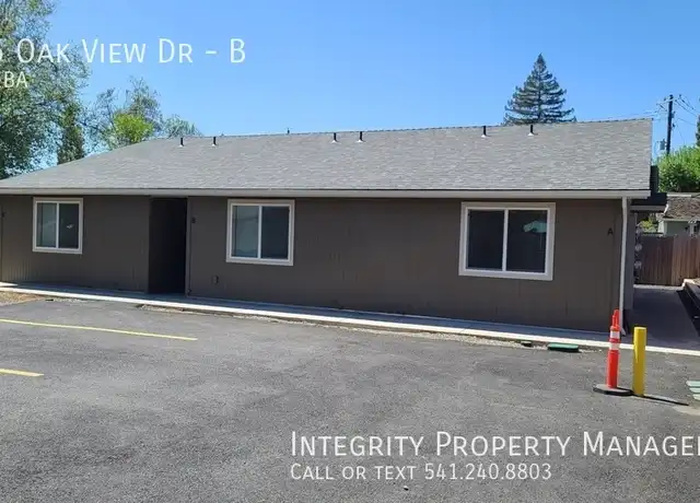 Property at 1216 Oak View Dr Unit B, Grants Pass, OR, 97527, 1 bed, 1 bath, [object Object]