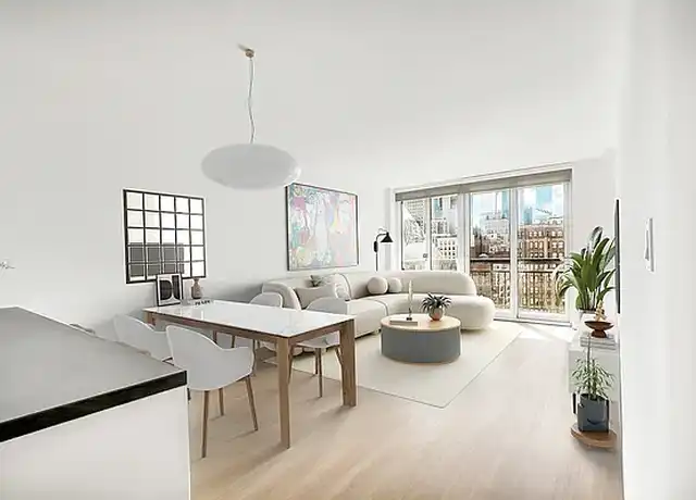 Property at 70 W 37th St Unit 1115, New York, NY, 10018, 0 beds, 1 bath, [object Object]
