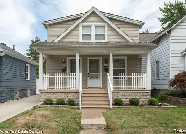 Property at 596 Notre Dame St, Grosse Pointe, MI, 48230, 1 bed, 1 bath, [object Object]