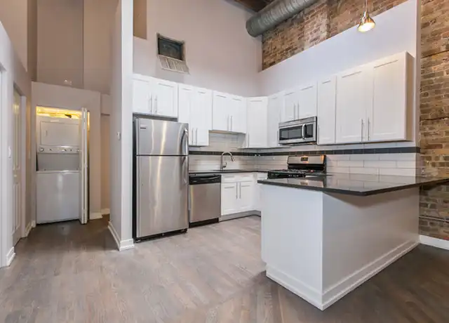 Property at 357 W Chicago Ave Unit 3S, Chicago, IL, 60654, 4 beds, 2 baths, [object Object]