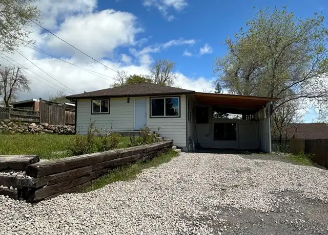 Property at 1037 Laurel St, Klamath Falls, OR, 97601, 3 beds, 1 bath, [object Object]
