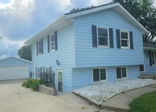 Property at 214 SW Arlan Dr, Ankeny, IA, 50023, 3 beds, 1.5 baths, [object Object]