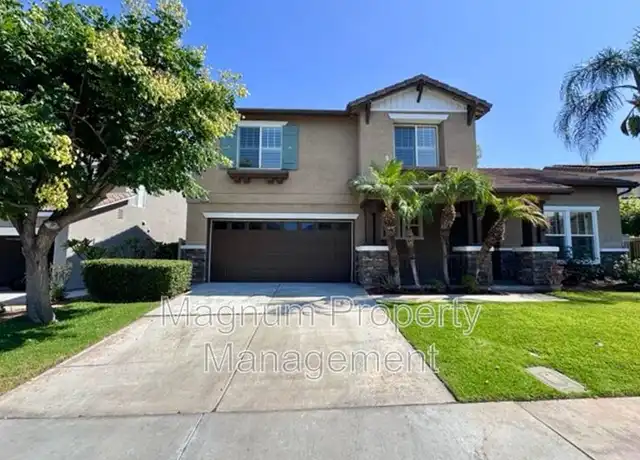 Property at 863 Shasta Dr, Corona, CA, 92881, 4 beds, 2.5 baths, [object Object]