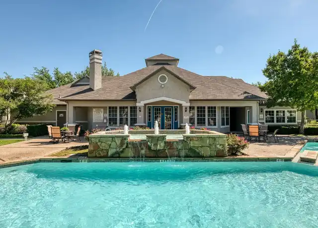 Property at Austin Bluff - 7070 W Camp Wisdom Rd, Dallas, TX, 75236, 1-2 bed, 1-2 bath, [object Object]