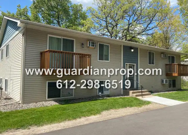 Property at 6026 9th St N Unit 2, Oakdale, MN, 55128, 3 beds, 1 bath, [object Object]