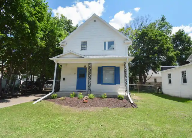 Property at 20 11th Ave SW, Rochester, MN, 55902, 4 beds, 1.5 baths, [object Object]