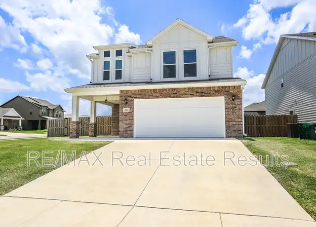 Property at 2011 Wildflower Dr, Centerton, AR, 72719, 5 beds, 2.5 baths, [object Object]