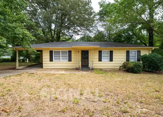 Property at 2245 3rd St NE, Center Point, AL, 35215, 3 beds, 1 bath, [object Object]