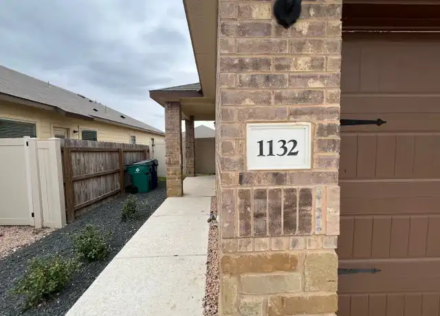 Property at 1132 Renee Way, Seguin, TX, 78155, 3 beds, 2 baths, [object Object]