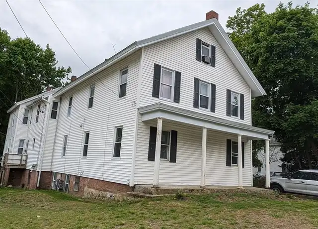 Property at 155 Centre Ave Unit 2, Abington, MA, 02351, 4 beds, 1 bath, [object Object]