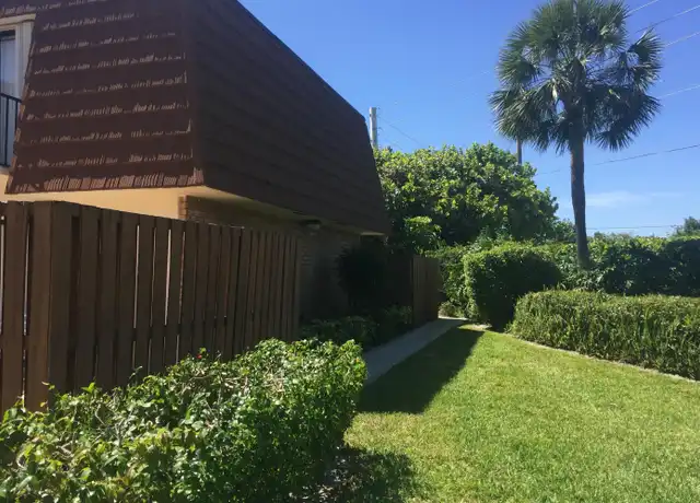 Property at 3900 County Line Rd Unit 7A, Jupiter, FL, 33469, 2 beds, 2.5 baths, [object Object]
