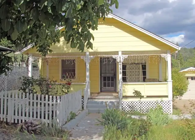 Property at 18735 Main St, Tuolumne, CA, 95379, 3 beds, 1 bath, [object Object]