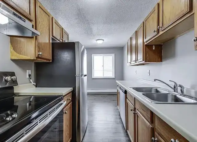 Property at Gervais Lake - 1053 County Rd D E, Little Canada, MN, 55109, 0-2 beds, 1 bath, [object Object]