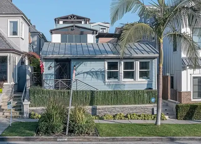 Property at 214 Marguerite Ave, Corona del Mar, CA, 92625, 3 beds, 3 baths, [object Object]