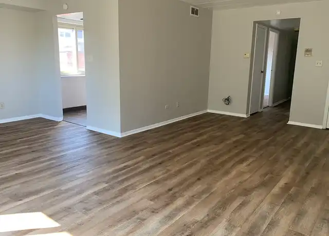 Property at Craig Manor - 325 N Craig St, Pittsburgh, PA, 15213, 1 bed, 1 bath, [object Object]