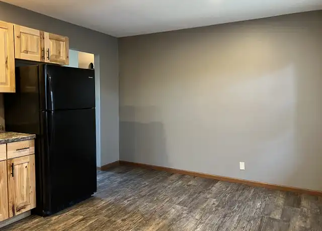 Property at 2666 3rd Ave N, Fort Dodge, IA, 50501, 2 beds, 1 bath, [object Object]