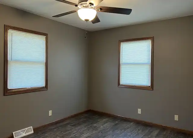 Property at 2666 3rd Ave N, Fort Dodge, IA, 50501, 2 beds, 1 bath, [object Object]