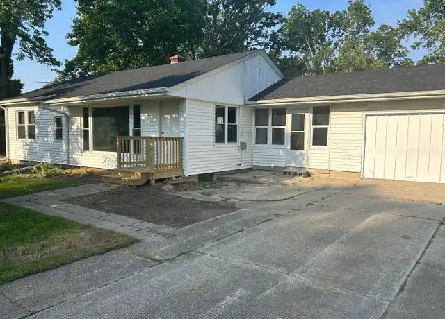 Property at 55 Hayes Leonard Rd, Valparaiso, IN, 46385, 3 beds, 1 bath, [object Object]