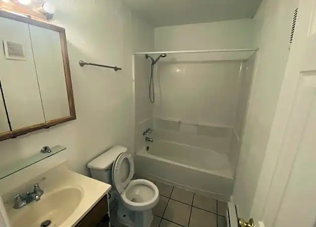 Property at 1435 Bayville St Unit 4, Norfolk, VA, 23503, 2 beds, 1 bath, [object Object]