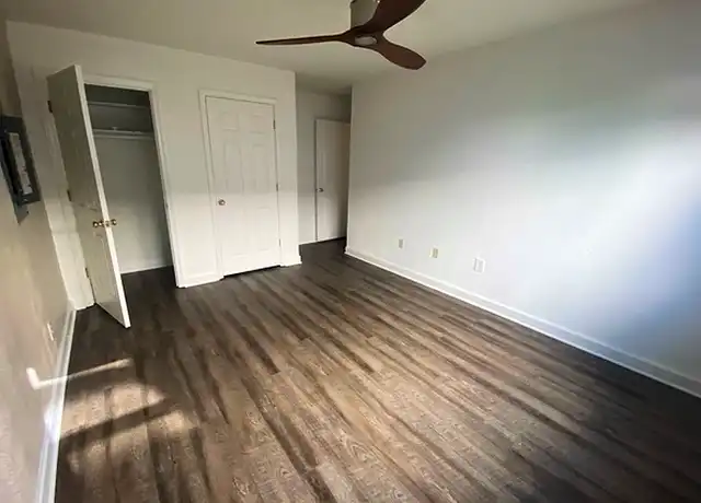 Property at 1435 Bayville St Unit 4, Norfolk, VA, 23503, 2 beds, 1 bath, [object Object]