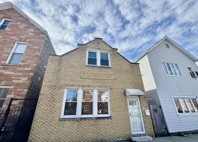 Property at 1317 W 31st Pl Unit 1FL, Chicago, IL, 60608, 3 beds, 1 bath, [object Object]