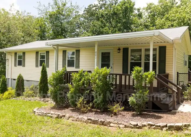 Property at 601 Tucker St, Chattanooga, TN, 37405, 4 beds, 2 baths, [object Object]