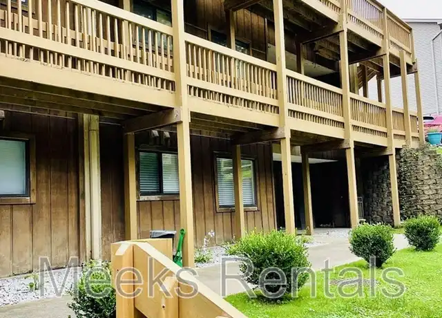 Property at 6050 E Pea Ridge Rd Unit 2, Huntington, WV, 25705, 2 beds, 2 baths, [object Object]