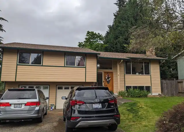 Property at 15820 NE 106th St, Redmond, WA, 98052, 4 beds, 2.5 baths, [object Object]
