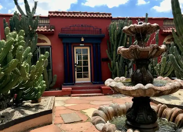 Property at 989 W Kensington Rd, Los Angeles, CA, 90026, 2 beds, 1 bath, [object Object]